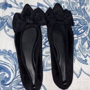 Old Navy Black Velvet Bow Flats